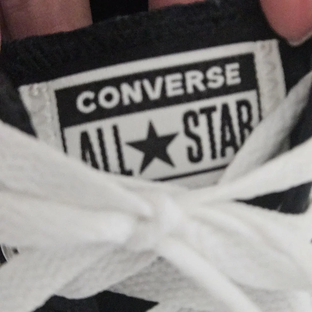 Converse All Star Kids SZ 4 Rainbow‎ Metallic Polka Dot Low Top Sneakers 666310F
